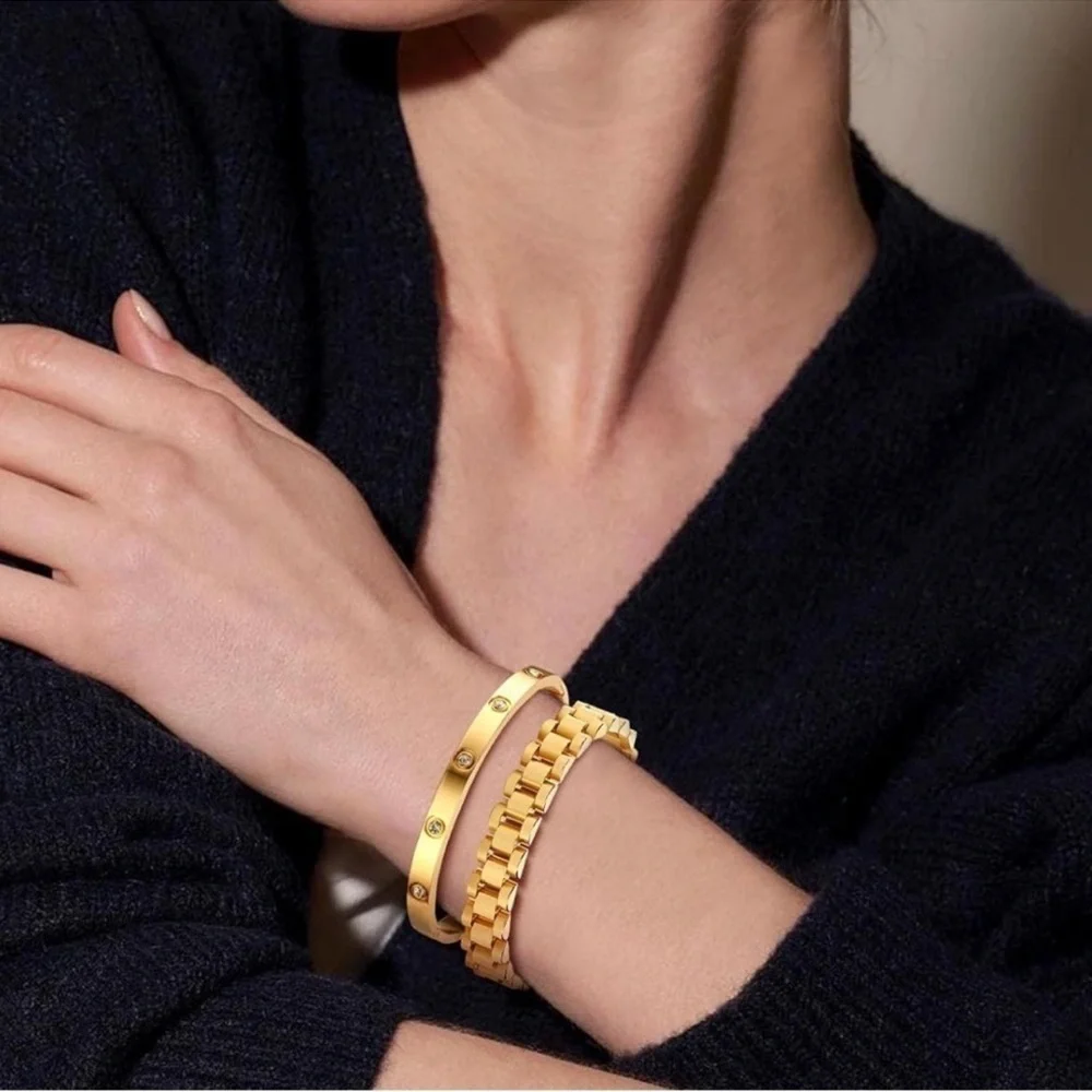 Iโm your Sun Crystal Bracelet Set - Picture 3 of 4